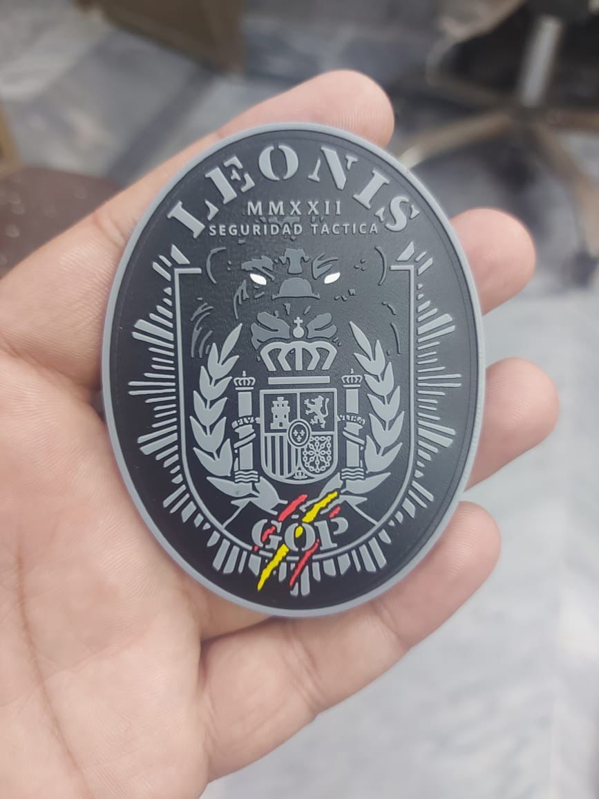 INSIGNIA DISTINTIVO LEONIS